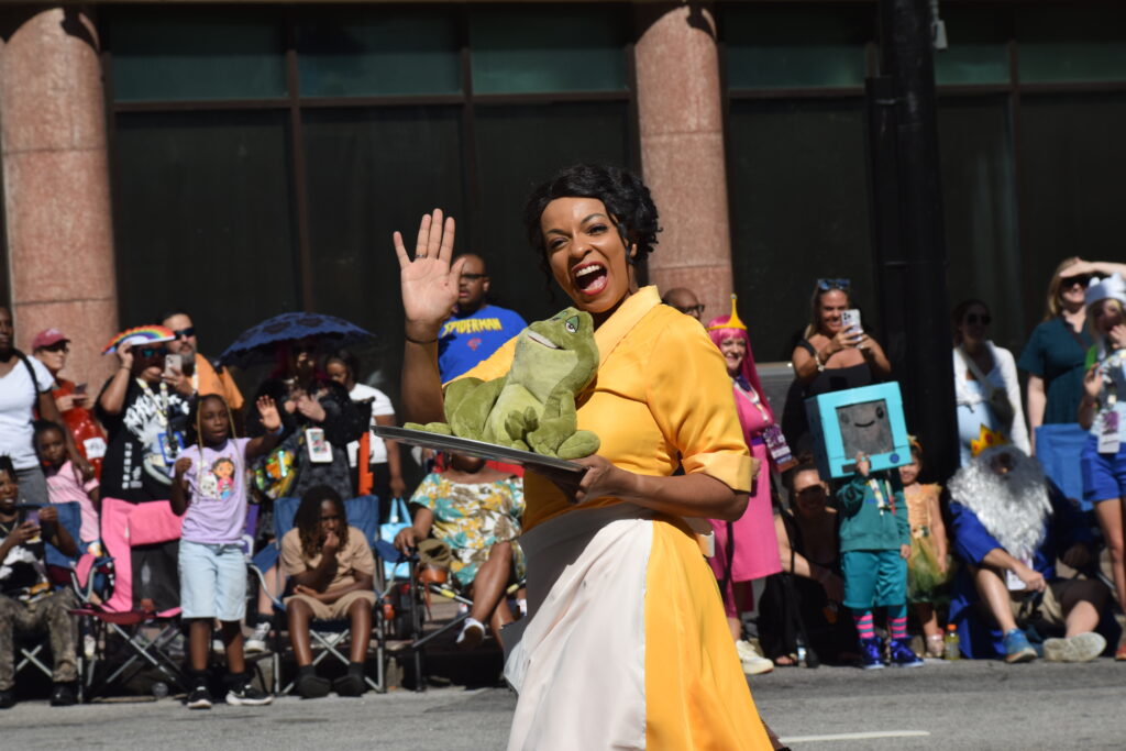 What to expect from Dragon Con? What’s not to expect from Dragon Con? After 15 years it better each time. 